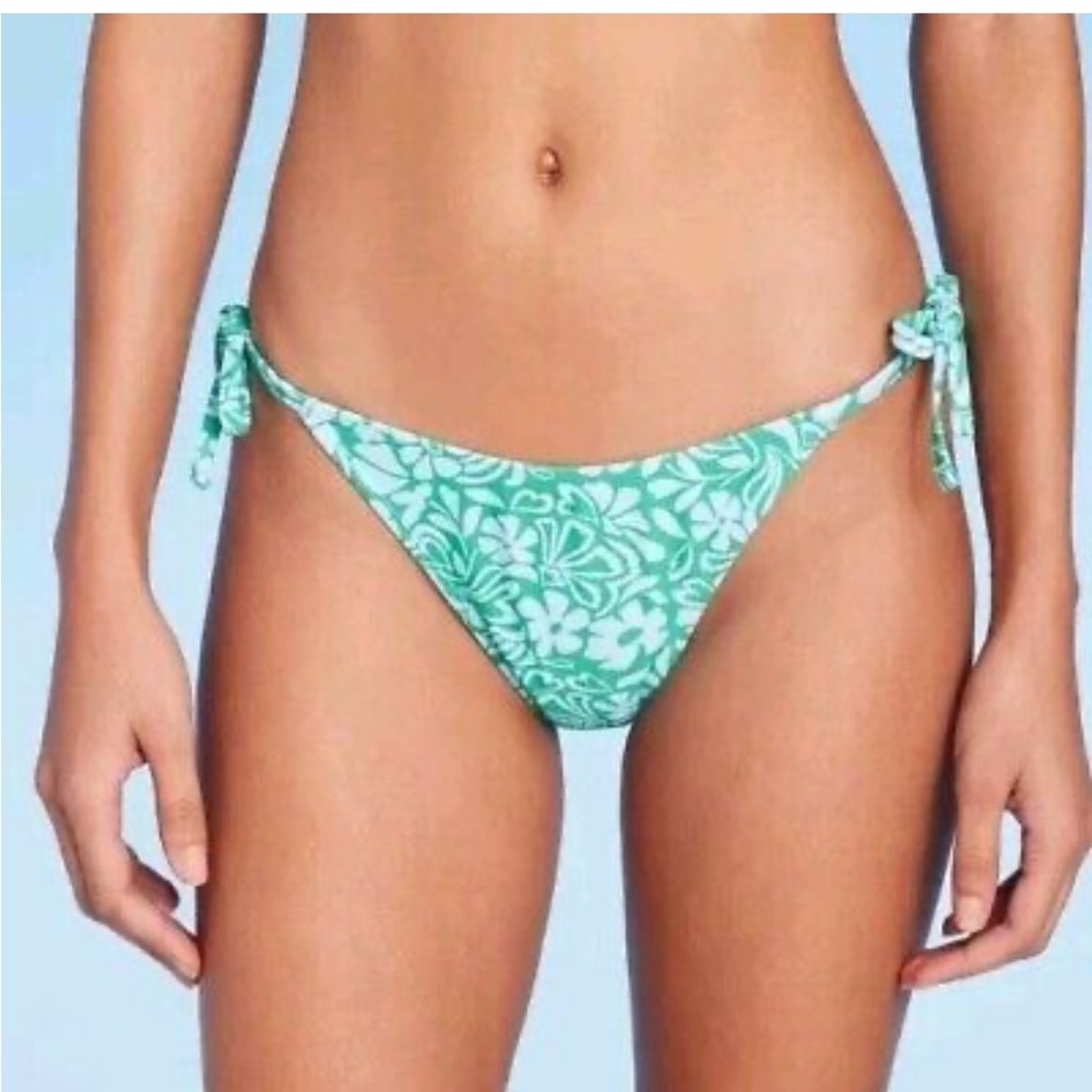 Wild fable cheeky hight thigh low rise sexy blue bikini bottoms small
